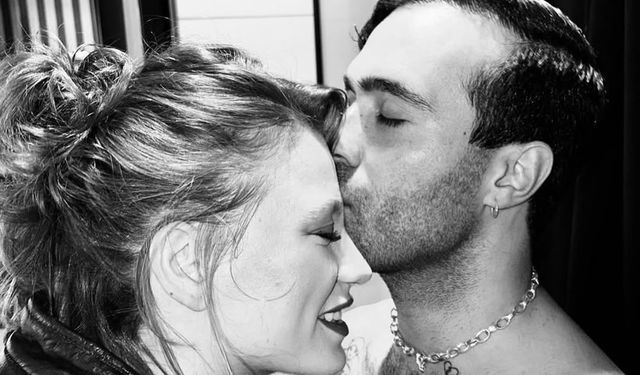 Serenay Sarıkaya ve Mert Demir aşkında sürpriz detay!