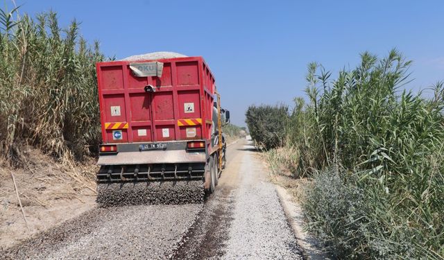 Turgutlu'nun yolları yenileniyor: Dev asfalt ve bakım hamlesi başladı!