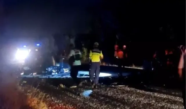 Çanakkale’de iki araç kafa kafaya çarpıştı: 6 ölü!