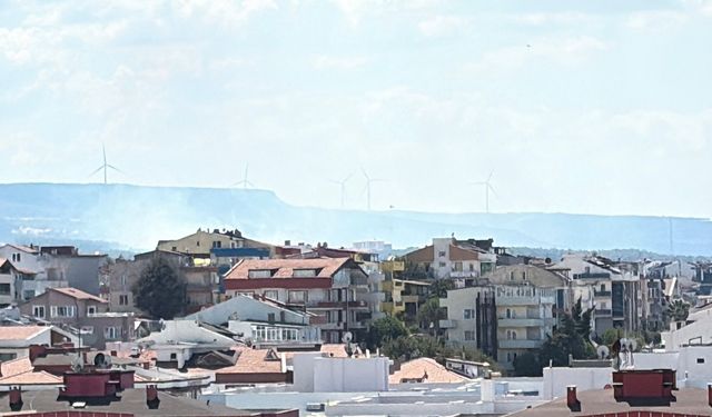 Çanakkale’de okullar tahliye edildi, yangın kontrol altında