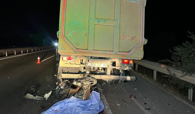 Ortaköy kavşağında can pazarı: Motosiklet sürücüsü hayatını kaybetti