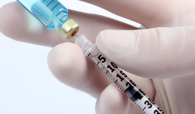 DMM’den "aşı" iddialarına yanıt: BioNTech süreci hakkında gerçekler ne?