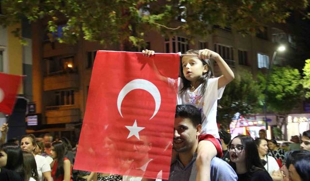 Uşak’ın kurtuluşu coşkuyla kutlandı