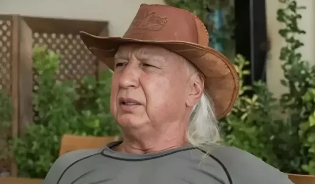 Prof. Dr. Şener Üşümezsoy: “Göle atladım, timsahlar vardı”