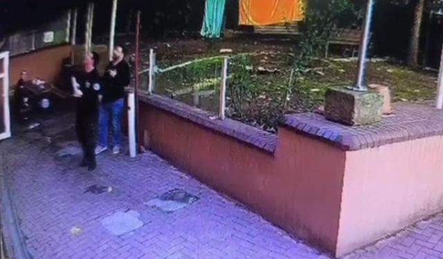 Saniyelerle yaralanmaktan kurtuldu! Bursa’da İtfaiye Amirliği’nde balkon faciası