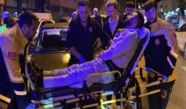 Gece yarısı kabusu! Direksiyon başında rahatsızlanan sürücü refüje çarptı