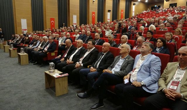 CHP Çanakkale'de Levent Gürbüz güven tazeledi