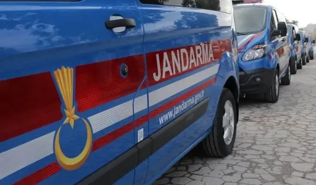 Jandarmadan Balıkesir’de eş zamanlı baskın: 18 gözaltı!