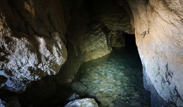 Homurlu Şelalesi’nin ardında gizli mağara ve su dolu galeriler keşfedildi