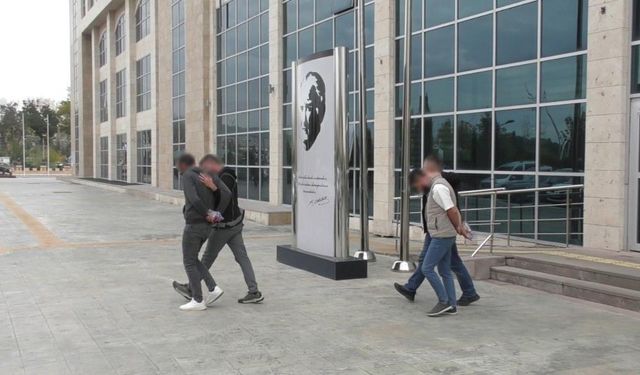 Uşak polisi zehir tacirlerine göz açtırmadı! 2 tutuklu