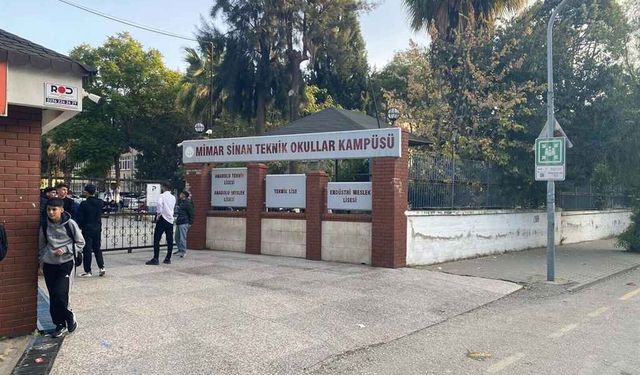 Aydın’da lisede bıçaklı kavga: 2 öğrenci yaralı!