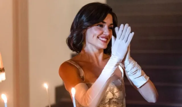 Ünlü yapımcıyla aşk yaşadığı iddia edilmişti! Hande Erçel sessizliğini bozdu