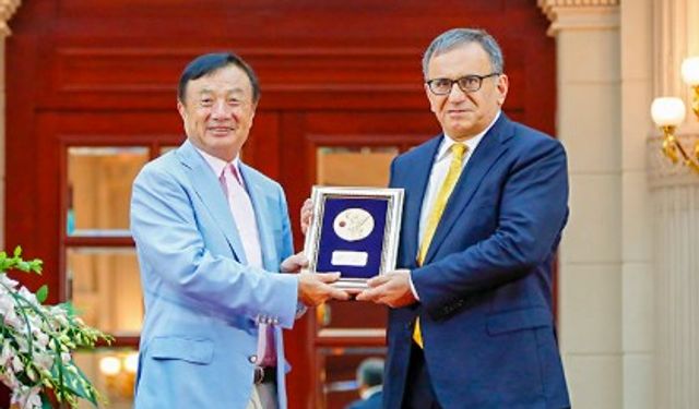 Teknoloji devi Huawei'nin 5G teknolojisindeki başarısının altından Türk bilim insanı çıktı!