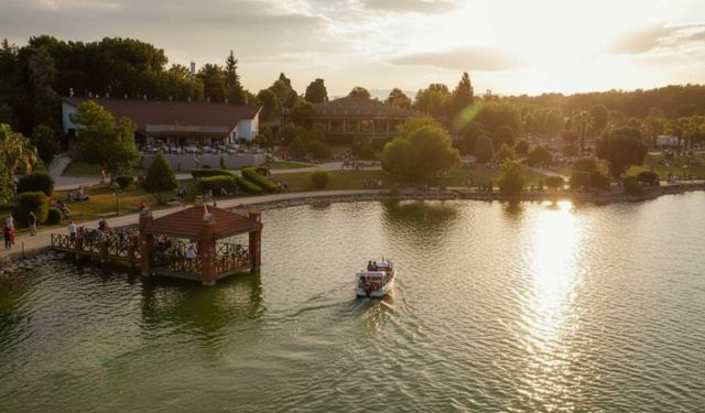 İzmir'de 167 bin metrekarelik dev rekreasyon alanı: Her yaş grubuna hitap ediyor