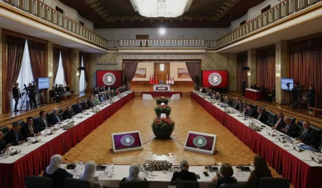 CHP’den İmralı Tartışmasına Yanıt: “Kürt seçmen blok bir yapı değil”