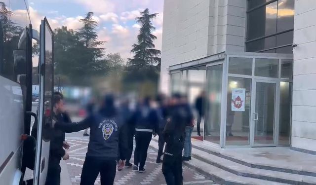 Manisa merkezli yasa dışı bahis operasyonu: 8 ilde 23 gözaltı, 5 tutuklama