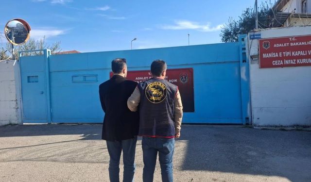 Jandarmadan nokta operasyon! 4 firari cezaevine gönderildi
