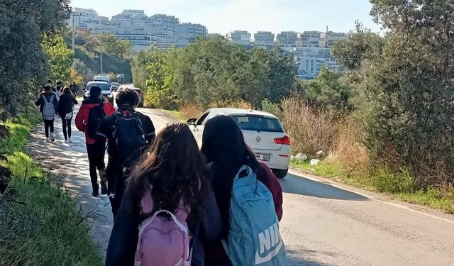Okul yolu kabusa döndü! Mudanya’da çocuklar ulaşım çıkmazında