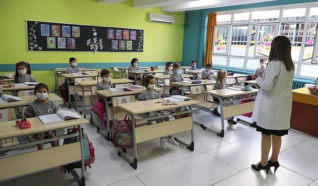 22 yılda 836 bin öğretmen atandı! Öğretmen kadrosu 1 milyon 49 bine ulaşıyor