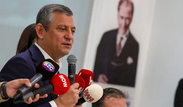 Özgür Özel’den gazeteci operasyonuna tepki: Güneş doğacak ve iyiler kazanacak!