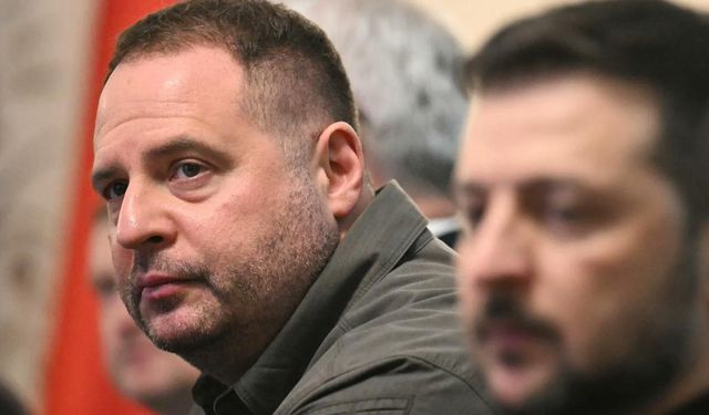 Ukrayna'yı sarsan yolsuzluk operasyonu! Zelenskiy'in sağ kolu Yermak da hedefte
