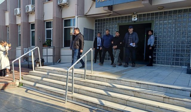 Boşanma görüşmesi ölümcül saldırıya dönüştü! Adliye önünde bıçak darbesi