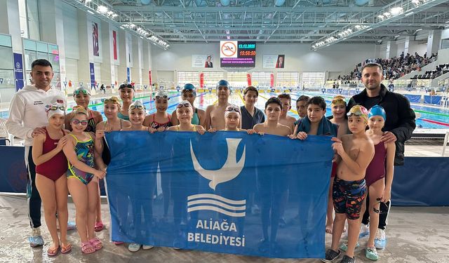 Aliağa’nın yüzücüleri kürsüde! “Altyapıya yatırım sonuç verdi”