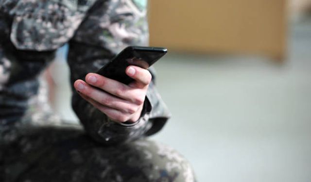 Askerlere talimat verildi: Android telefonlar yasaklandı! iPhone kullanımı zorunlu oldu!
