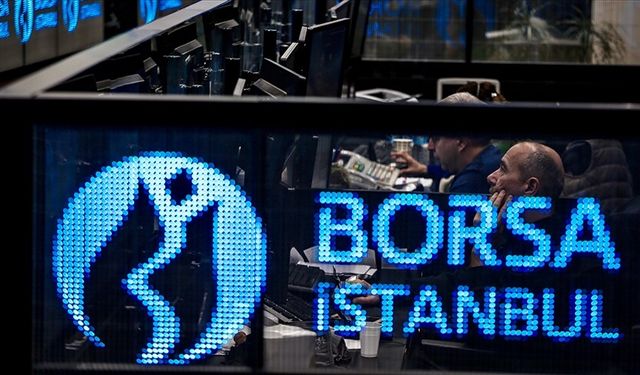 Borsa İstanbul'da BIST 100 endeksi 9 Aralık 2025 sabahına yükselişle başladı