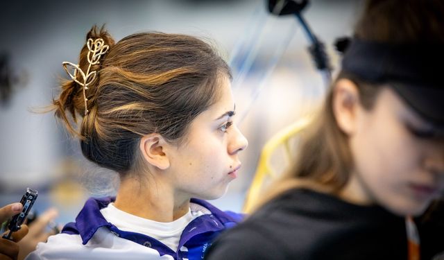 Makaralı yay kız takımından Türkiye ikinciliği başarısı