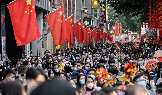 Çin ihracat fazlasında rekora koşuyor! İlk 11 ayda şimdiden ilk kez 1 trilyon doları aştı