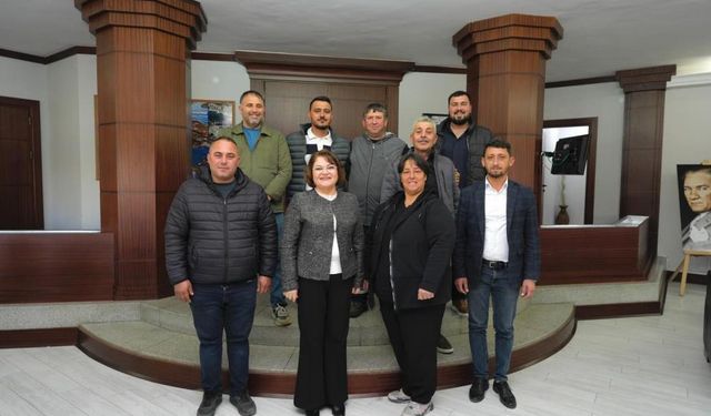 Didim’de pazar esnafı, Başkan Gençay ile bir araya geldi!