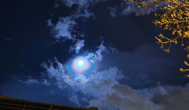 Gökyüzünde masalsı anlar! ‘Lunar Corona’