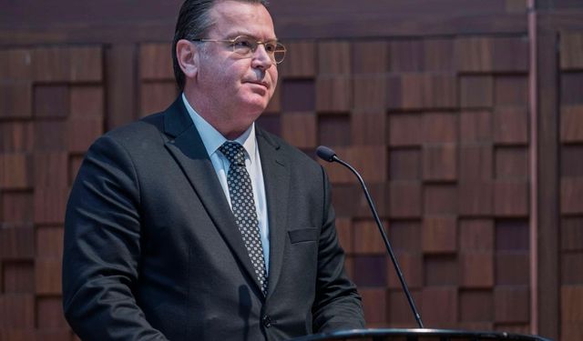 İzmir Akdeniz Akademisi’nde dil eğitiminde başarı tablosu