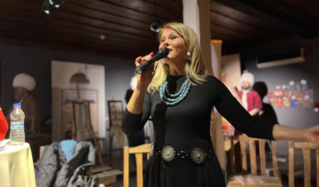 İzmir’de öğretmenlere sanatla eğitim: “Müzik, öğretmenin ufkunu genişletir”