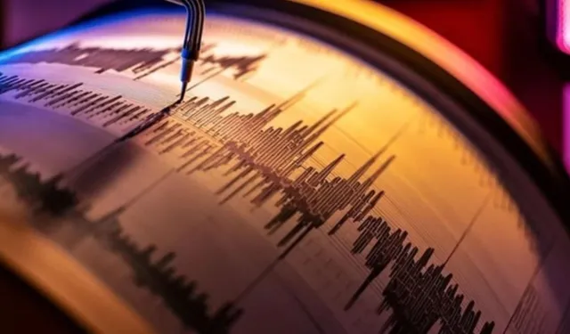 6.7 büyüklüğünde deprem! O ülkede tsunami alarmı!