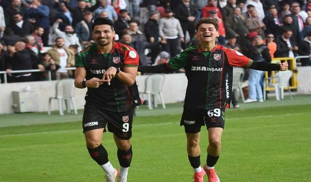 Karşıyaka’dan net galibiyet: Bornova 1877’yi 3 golle geçti