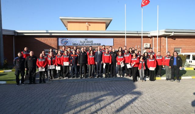Karşıyaka’da afet hazırlığı! “Dilerim ihtiyaç duymayız ama hazırız”