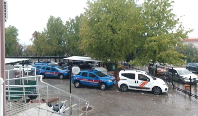 Muğla merkezli 8 ilde göçmen kaçakçılığı operasyonu: 10 tutuklama