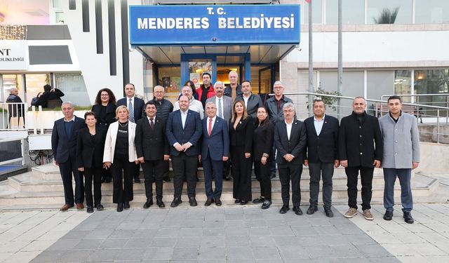 İzmir Menderes’te Türkiye’nin muhtarları ortak akılla çözüm arayışında!