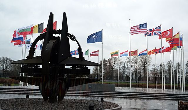 NATO'da bir ilk! Danimarka, Ukrayna'nın topraklarında askeri bir fabrika inşa etmesine izin verdi