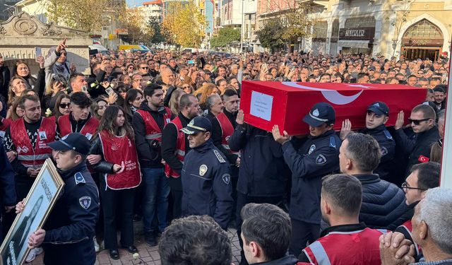 Şehzadeler’den Durbay’a veda! Cenazesi belediyeye getirildi!