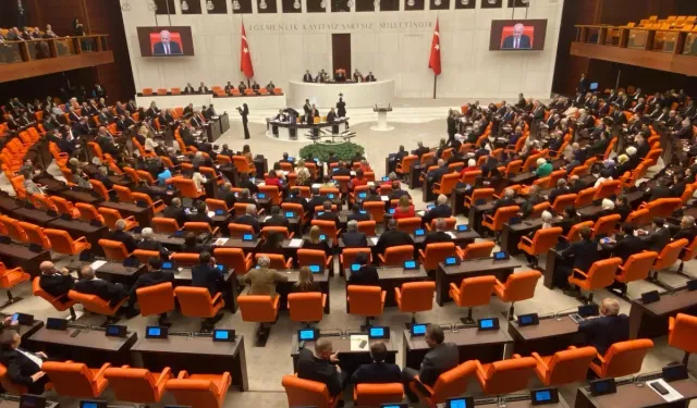 'Mezar başında alkol içme' tartışması! Meclis karıştı