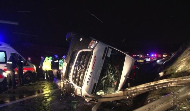 Kar yağışı kazayı getirdi! Çok sayıda yaralı var