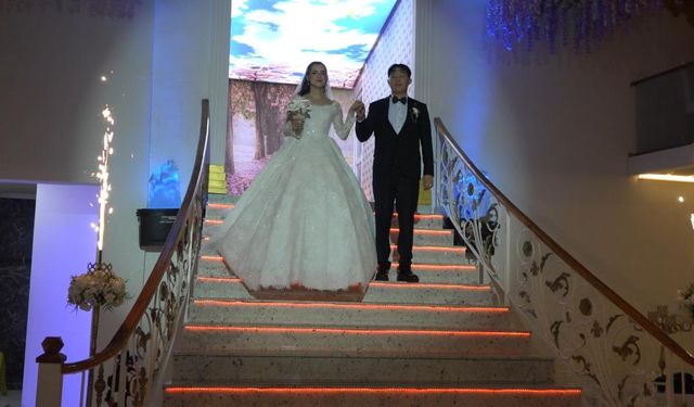 Güney Kore'den iş için geldi, Rize’de damat oldu!