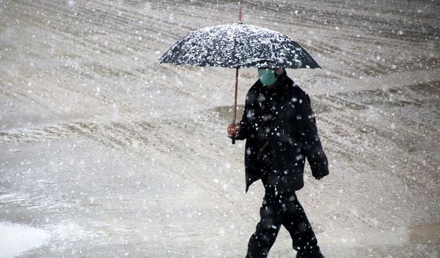 Meteoroloji'den 15 il için sarı kodlu uyarı! Hortum, fırtına, don ve buzlanmaya dikkat!