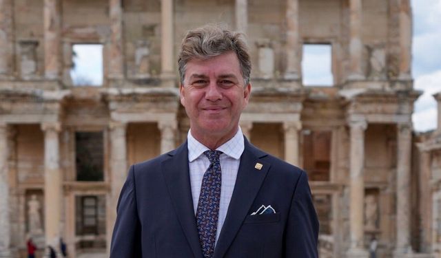 Neden görevden alındı? Devlet Opera ve Balesi Müdürlüğü'nden bakanlığa getirildi! Tan Sağtürk kimdir?