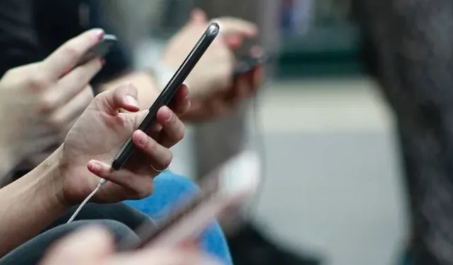 İzmir Cumhuriyet Başsavcılığı'ndan ısrarlı takip mağdurları için uyarı! Ne yapmalısınız?