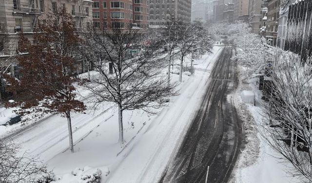 ABD’nin kuzeydoğusunda kar fırtınası: 30 milyon kişi etkilendi