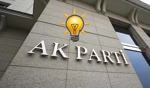AK Parti'de iki ilçe başkanı görevden alındı!
